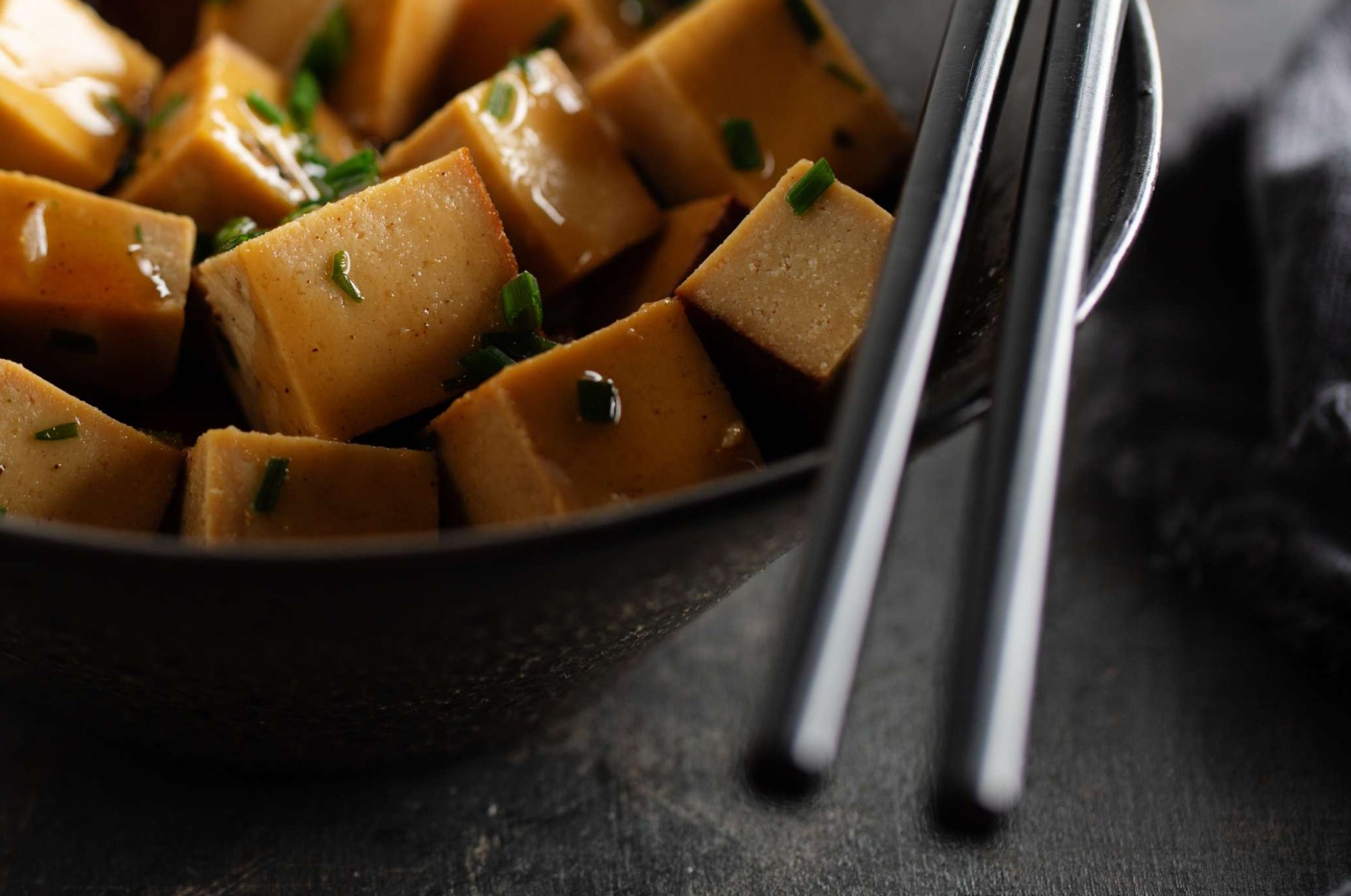 Jak udělat tofu na pánvi - SambalShop